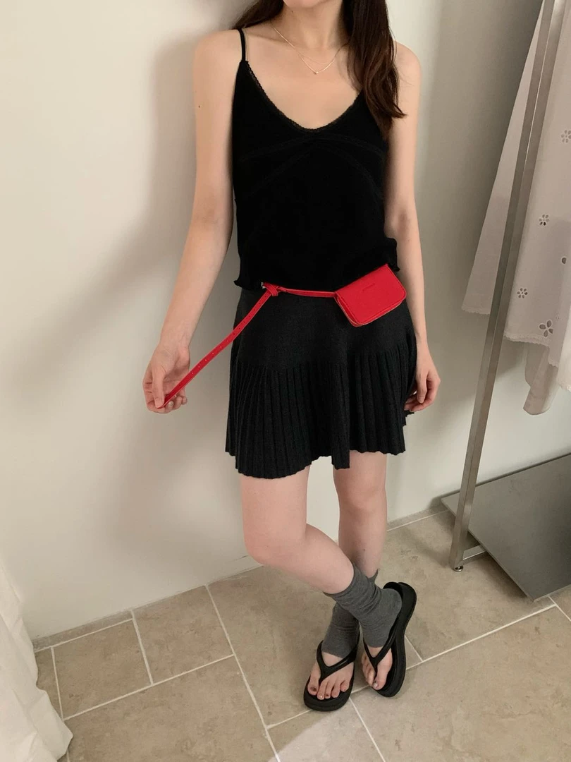 【银子亲选】半身裙羊毛短裙打底裙子纯色百褶裙高腰