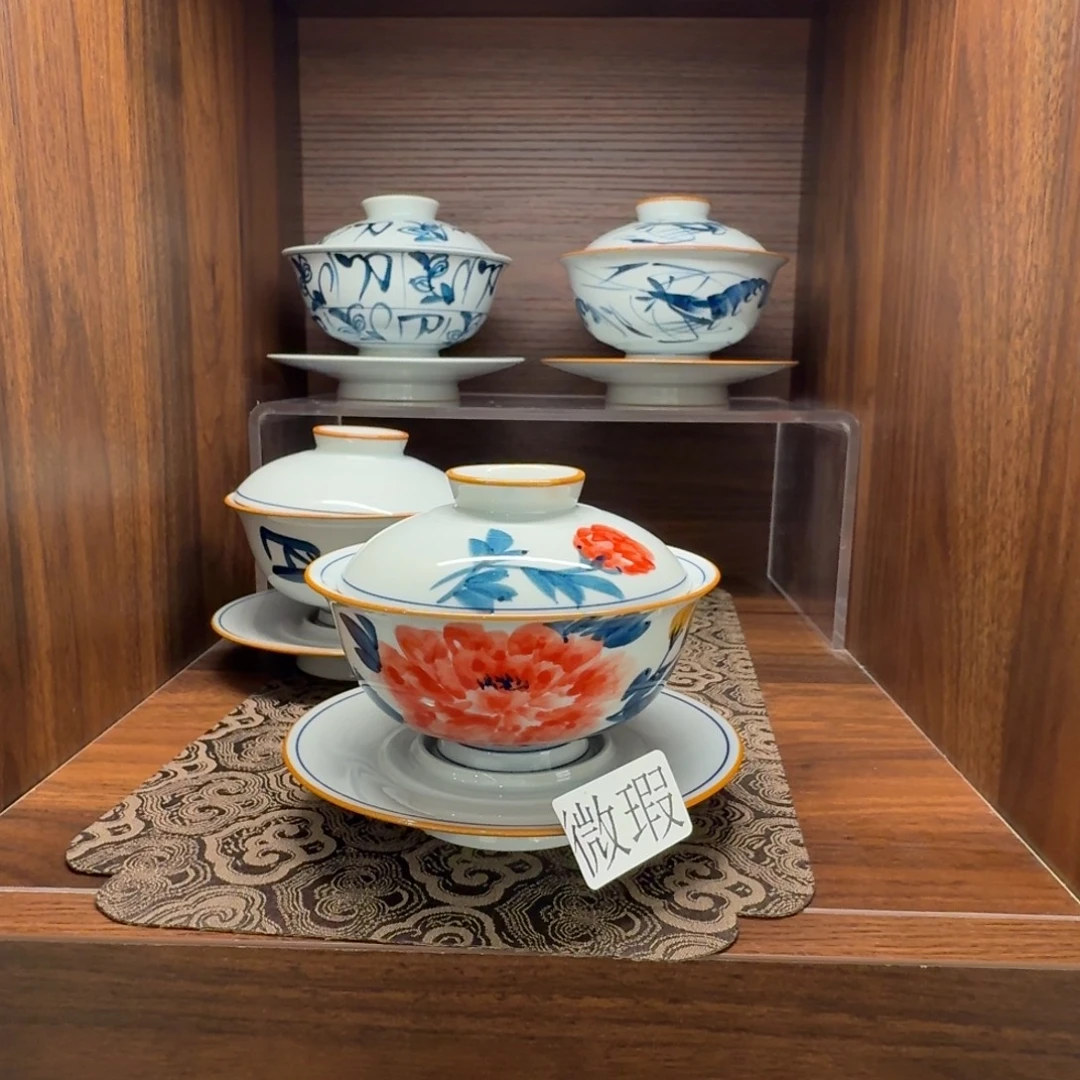 釉下手绘茶具微瑕