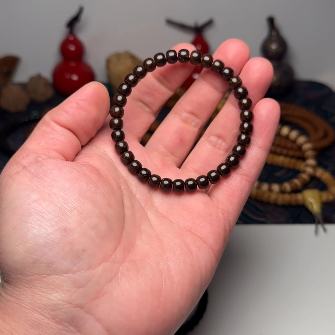 【闪购商品】吊坠椰蒂椰蒂老型76