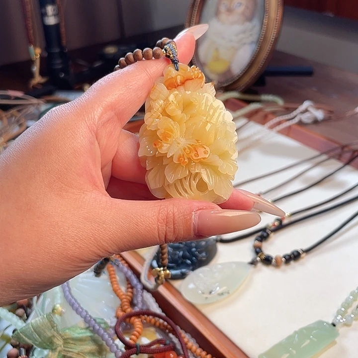 合金蛇纹石玉兔子李**?