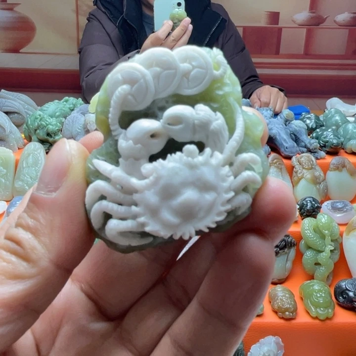 和田玉未镶嵌挂件