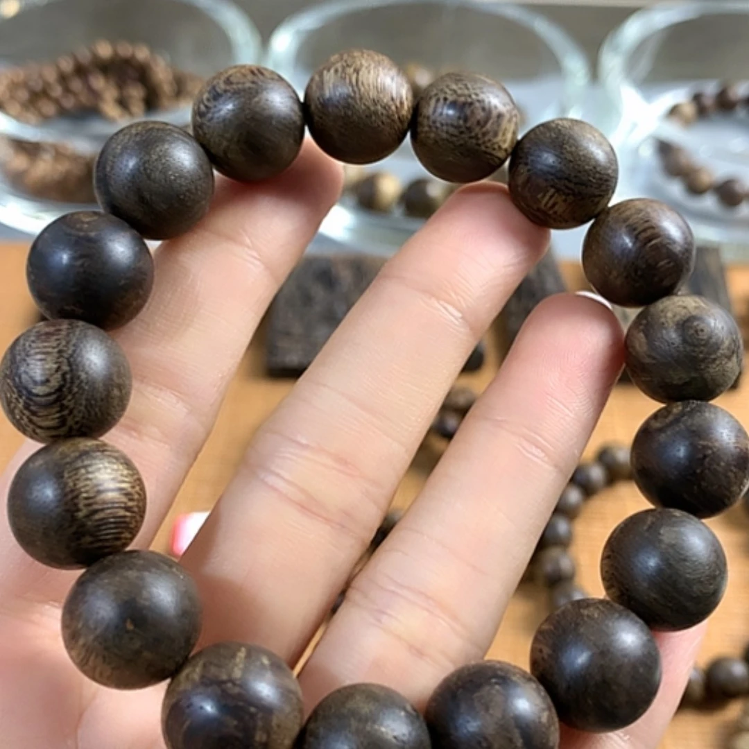 【闪购商品】手串沉香雄**达达拉干沉香1.35，18克