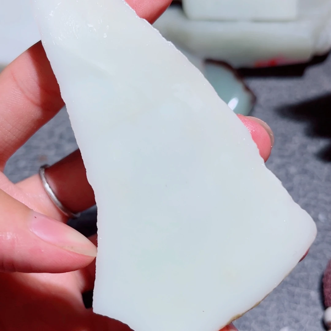 和田玉未镶嵌珠宝奇石