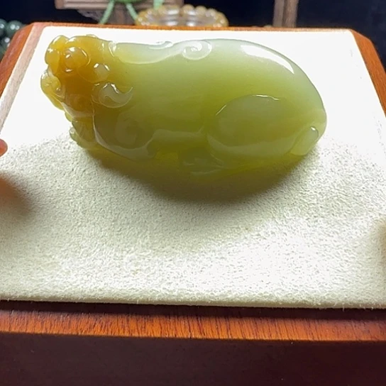 @***9和田玉（糖玉）未镶嵌手链