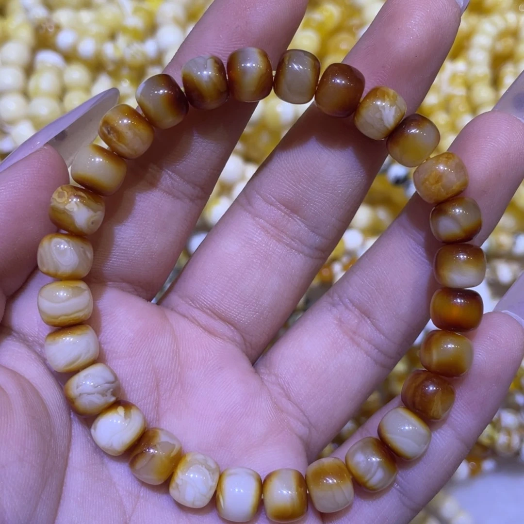 蜜蜡未镶嵌珠宝奇石8m