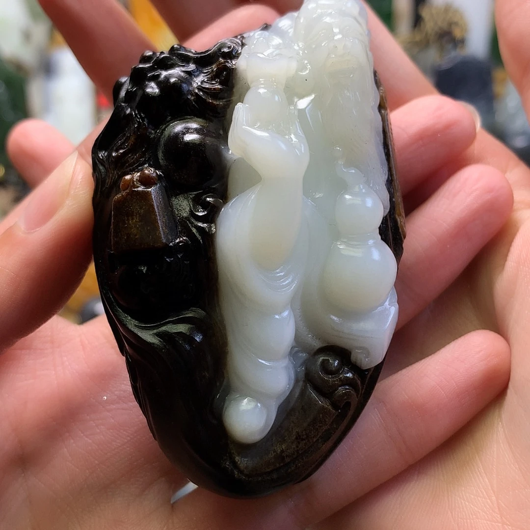 和田玉未镶嵌颈饰四*?