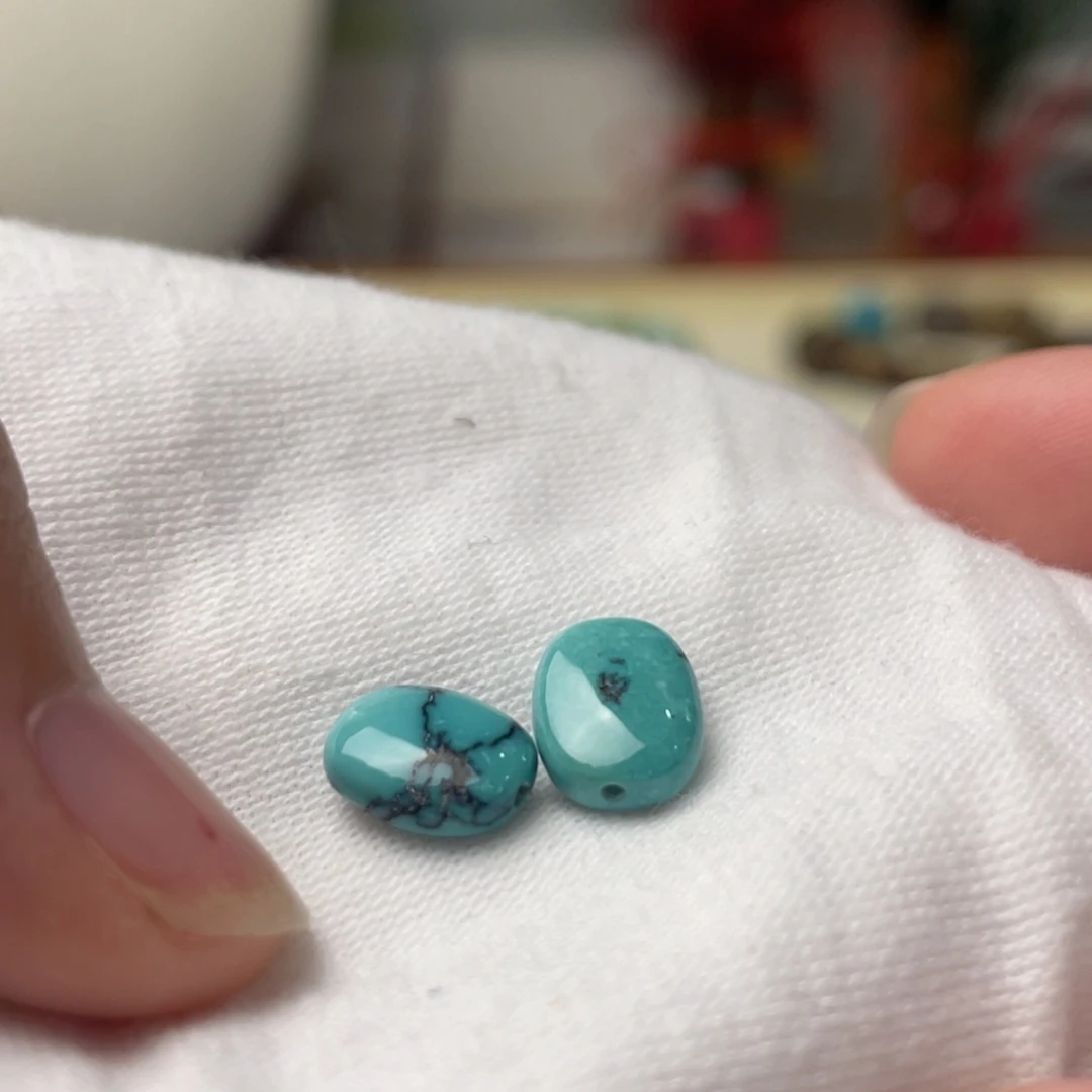 南红玛瑙配饰未镶嵌