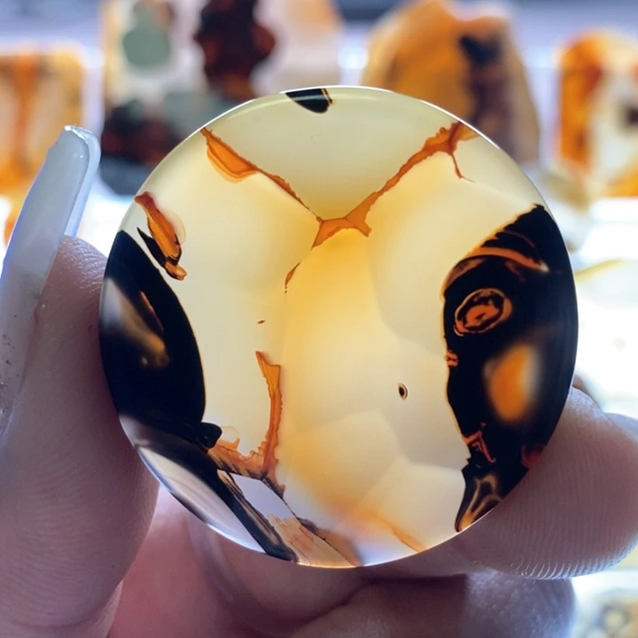 玛瑙/玉髓颈饰未镶嵌