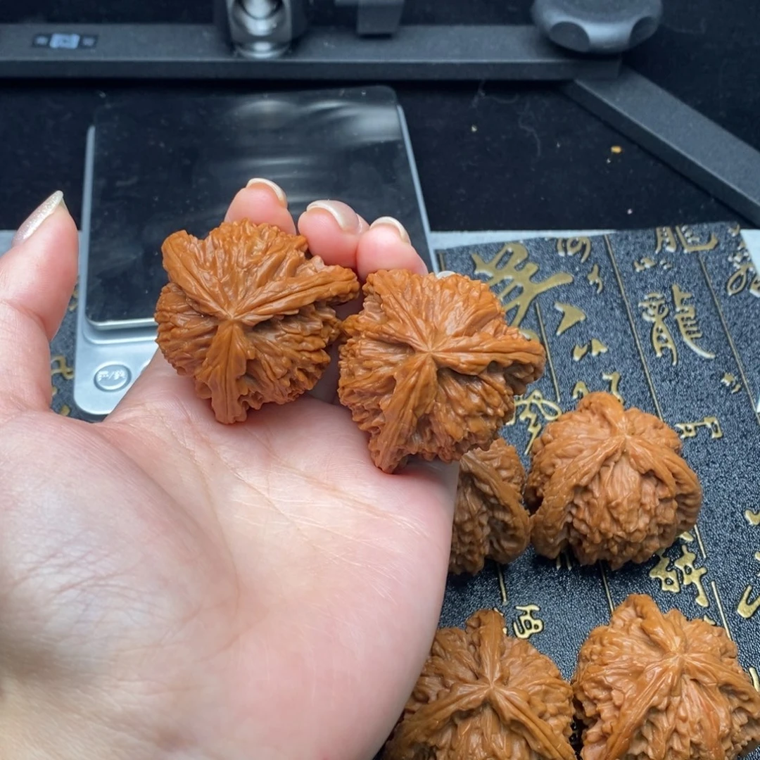 东***地文玩核桃吊坠1111111111111