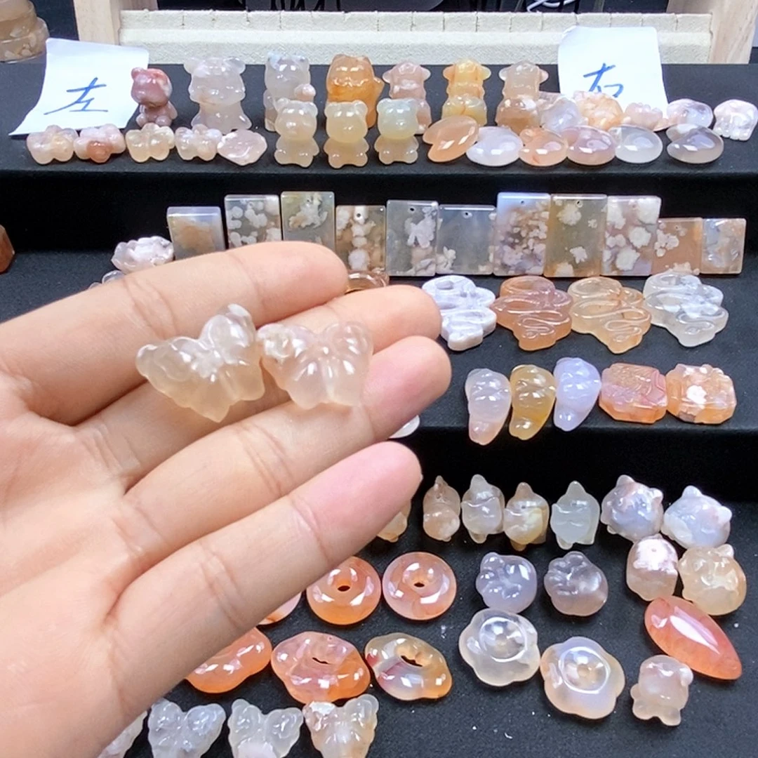 石英质玉吊坠(不含链)未镶嵌W***s