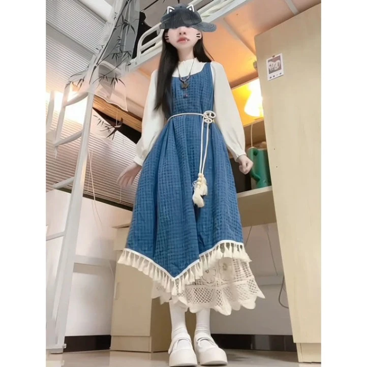 秋冬季民族风少女感格纹流苏牛仔背心连衣裙白色衬衫两件套2024年