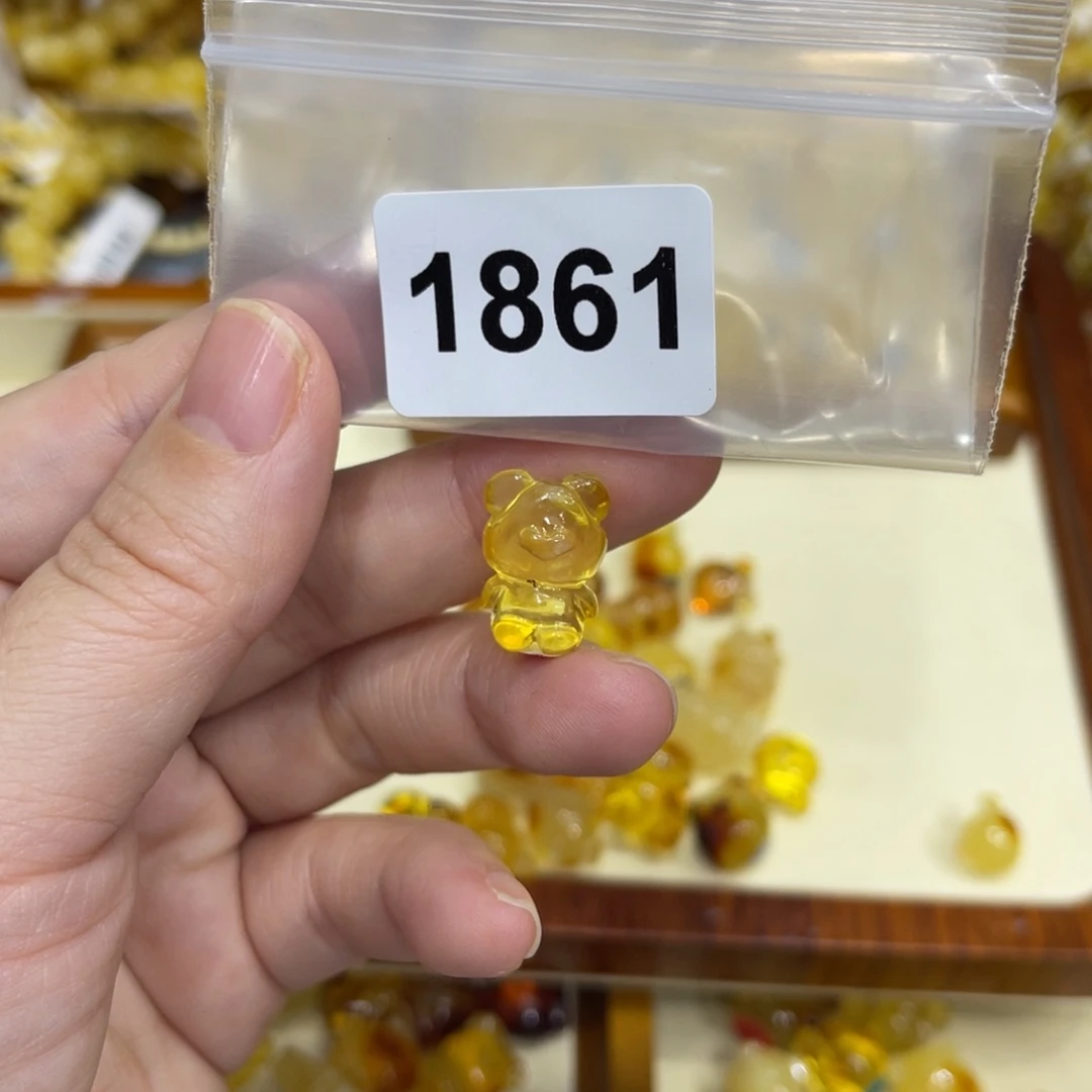 琥珀珠宝奇石未镶嵌