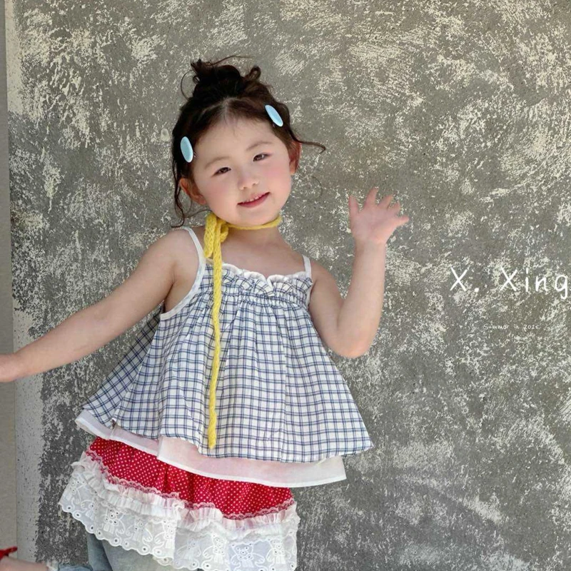 2588227   儿童蓝白格子吊带