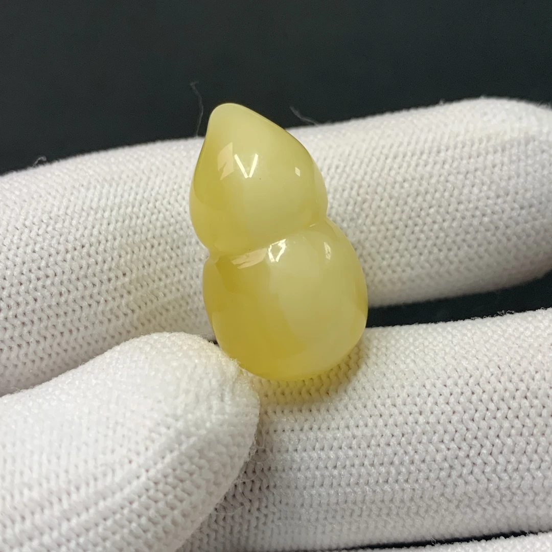 H1078保真原矿俄料尺寸25.5*14.6mm蜜蜡葫芦吊坠单颗单珠支持复检