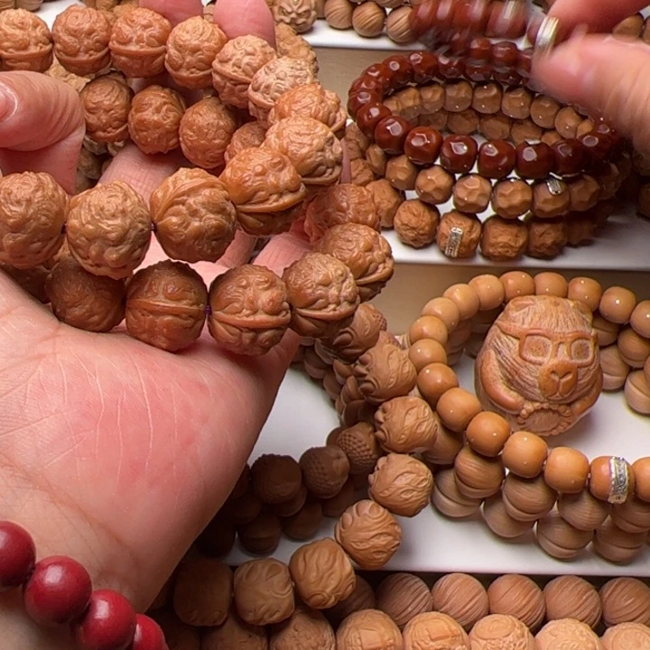 猴头核桃吊坠漏眼蟾王15