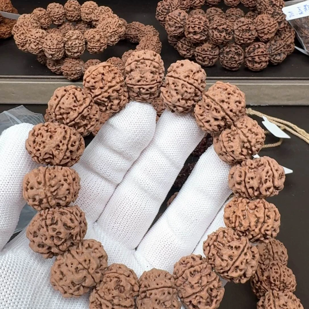 金刚菩提手串22天然纽扣六瓣（扇面）