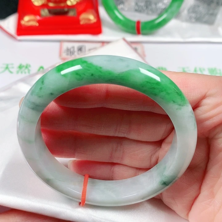 未镶嵌手镯翡翠 编号0172 正圈56+ 福利镯