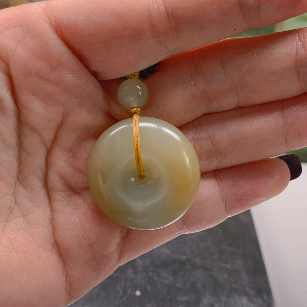 和田玉颈饰未镶嵌春**晓