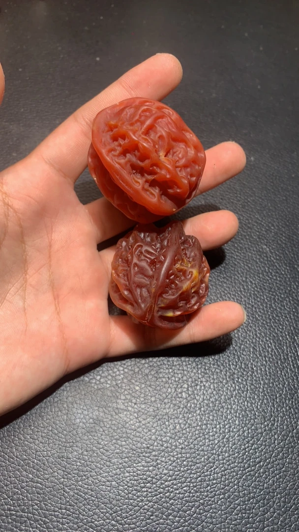 B233     核桃手球（一对）