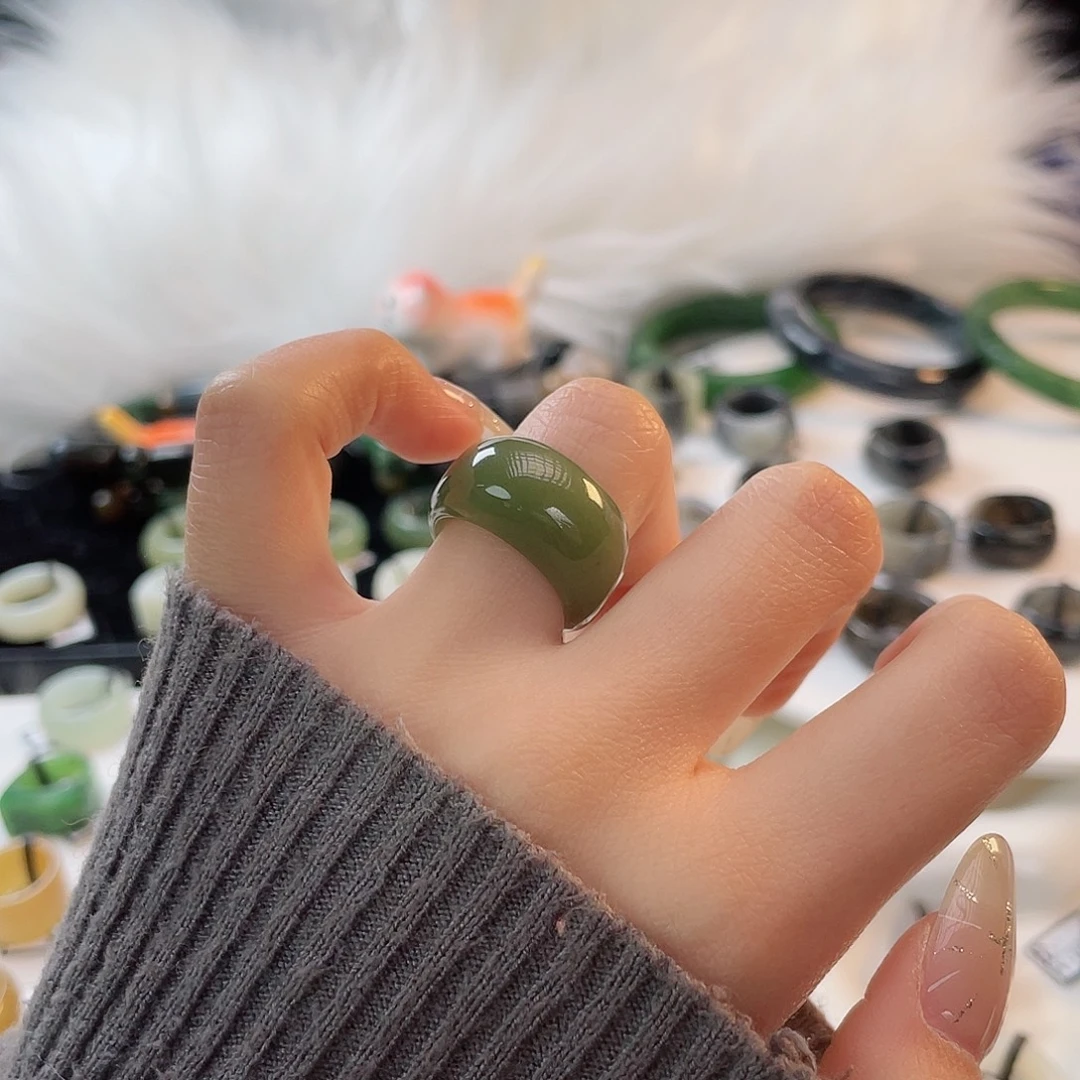 和田玉未镶嵌戒指k77湖水绿馒头16.6mm