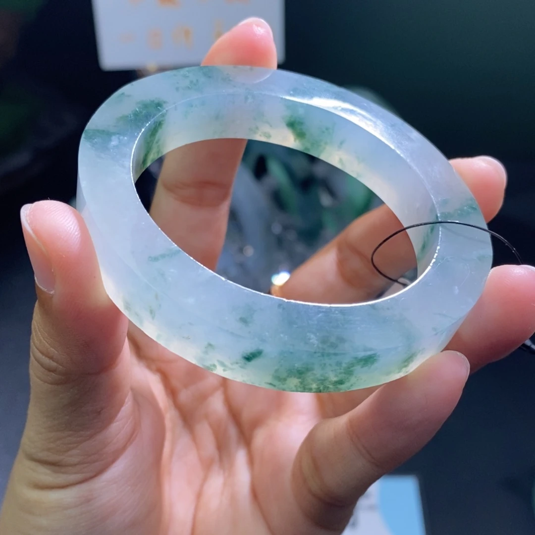 未镶嵌翡翠定制翡翠