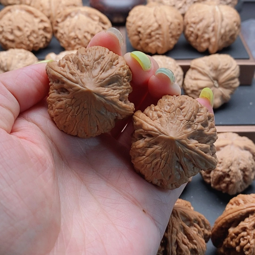 【闪购商品】文玩核桃吊坠铁锤39