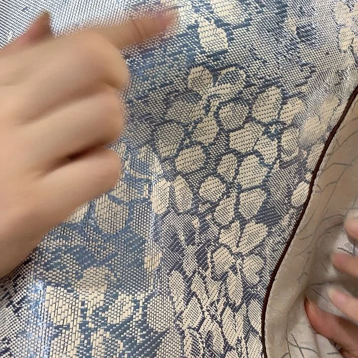 黄牛皮（革）蓝色灰边提花抱枕套发一对