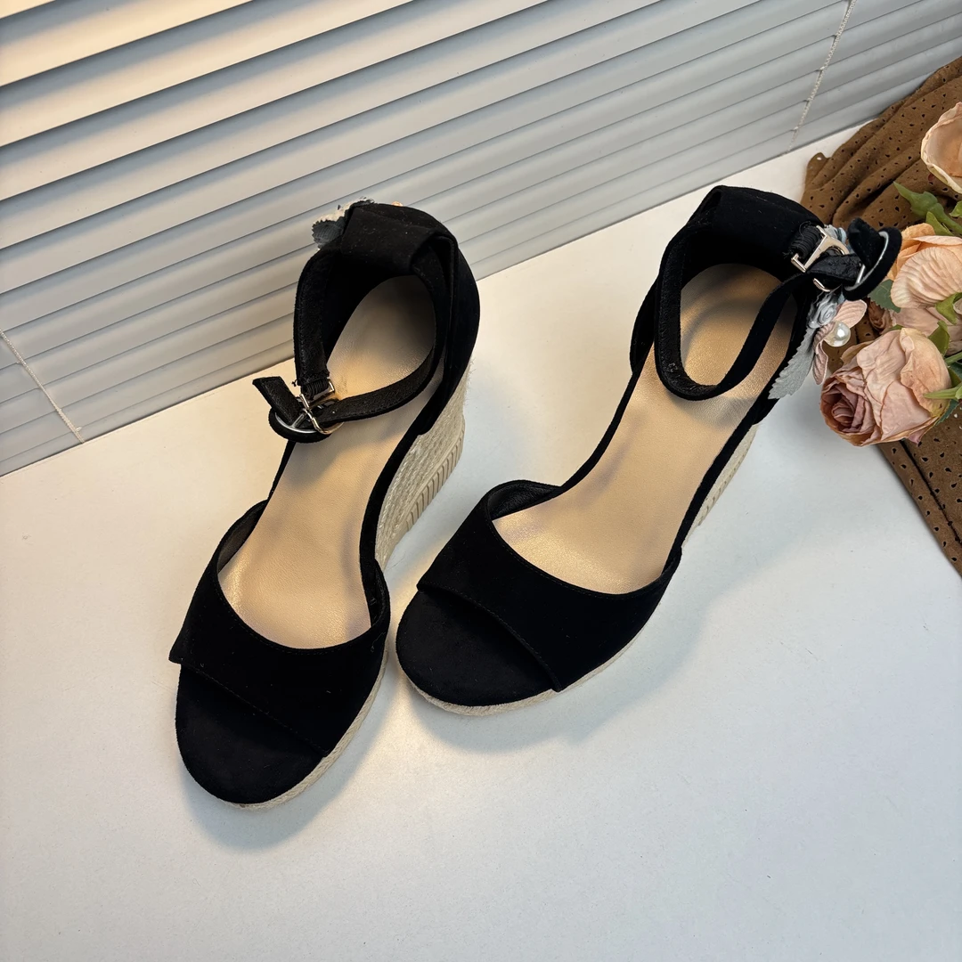 【37】复古跟高3cm凉鞋Y294