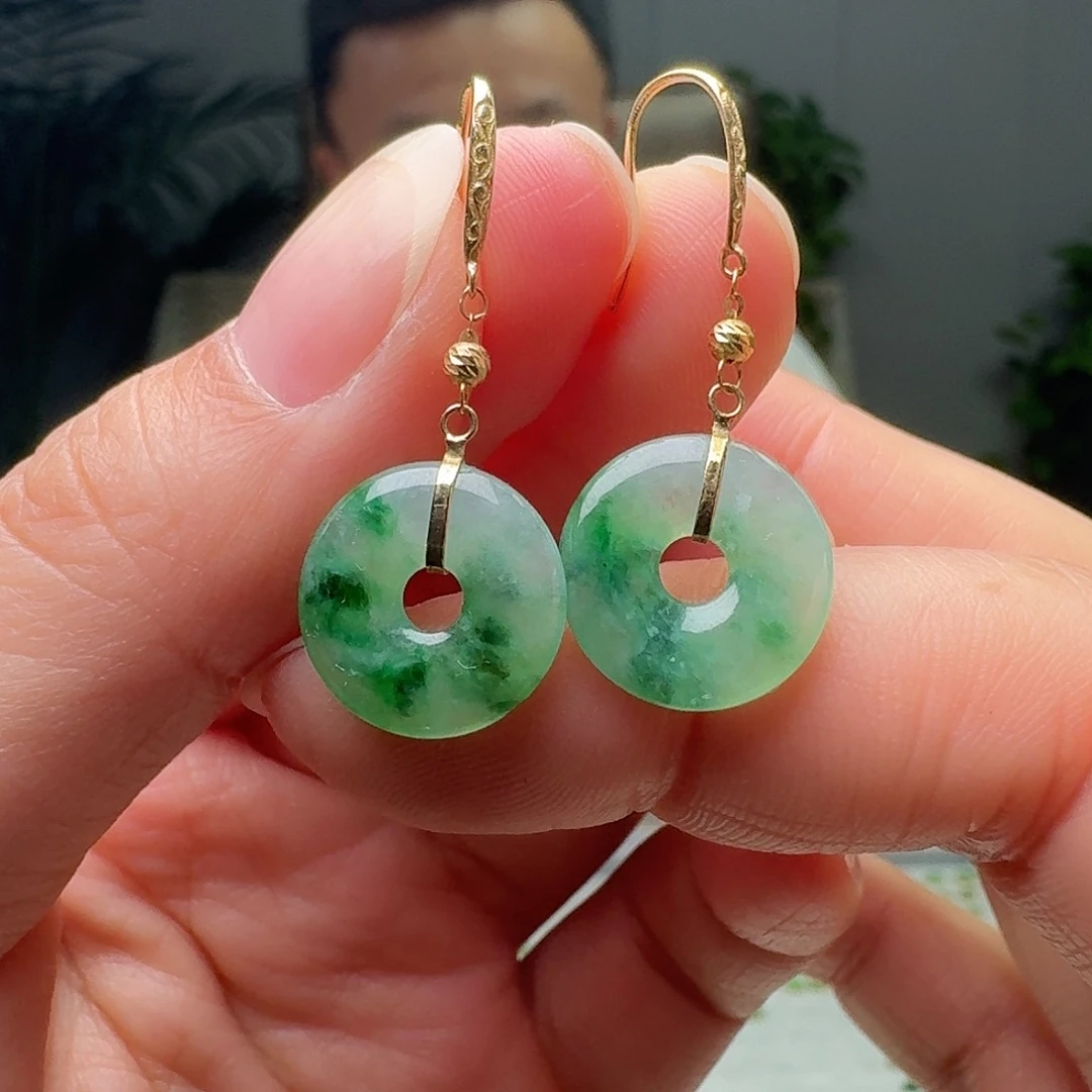 翡翠18K金镶嵌耳饰天然