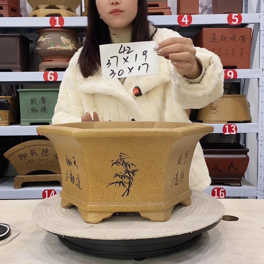 紫砂花盆紫砂花盆