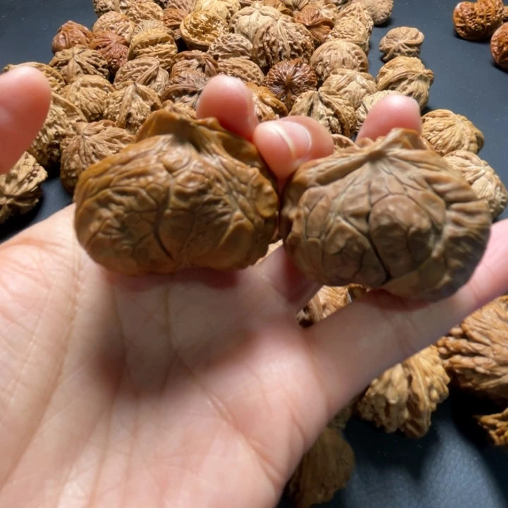 文山小蛇头35尺寸核桃哈哈哈哈哈哈哈