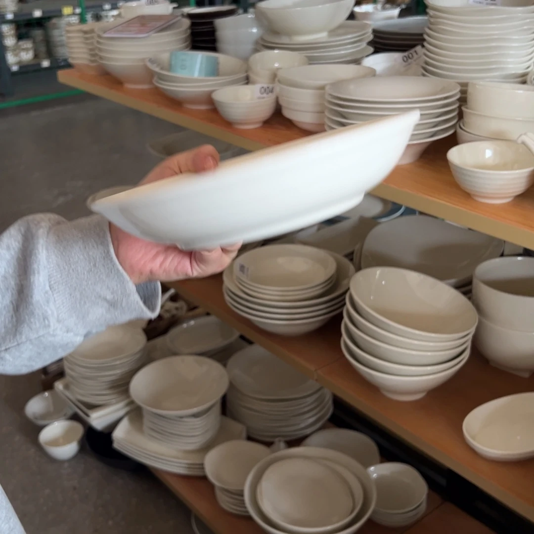 新骨瓷006微瑕暖白8寸微反口深盘