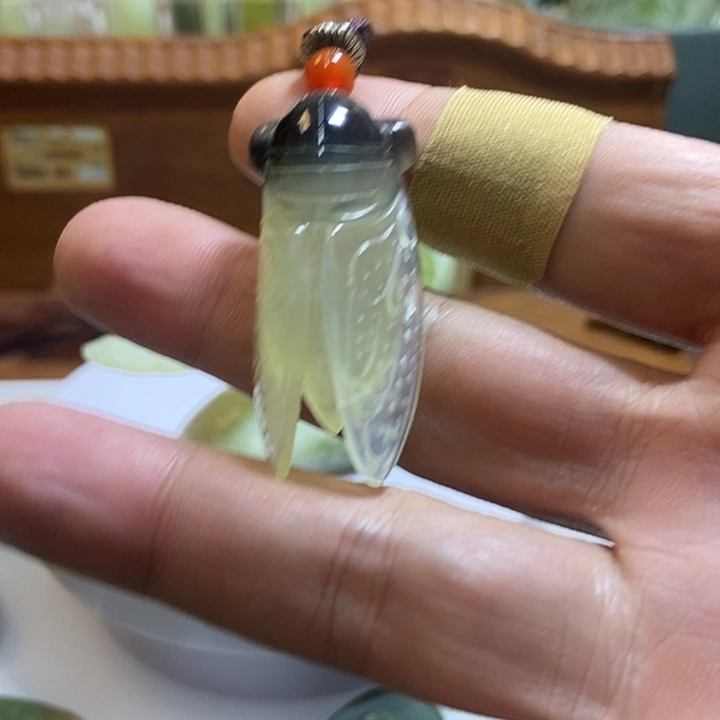 岫玉未镶嵌珠宝奇石