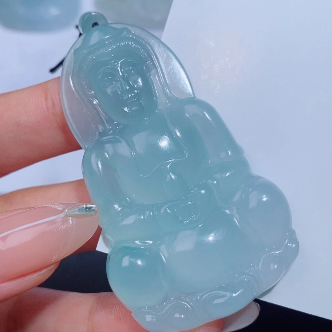 定制翡翠吊坠未镶嵌