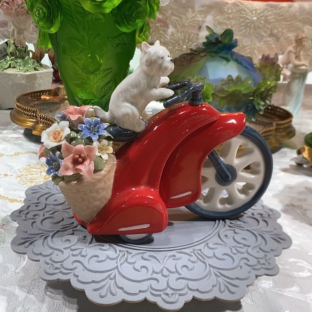 摆件0150骨瓷小狗机车摆件礼盒装