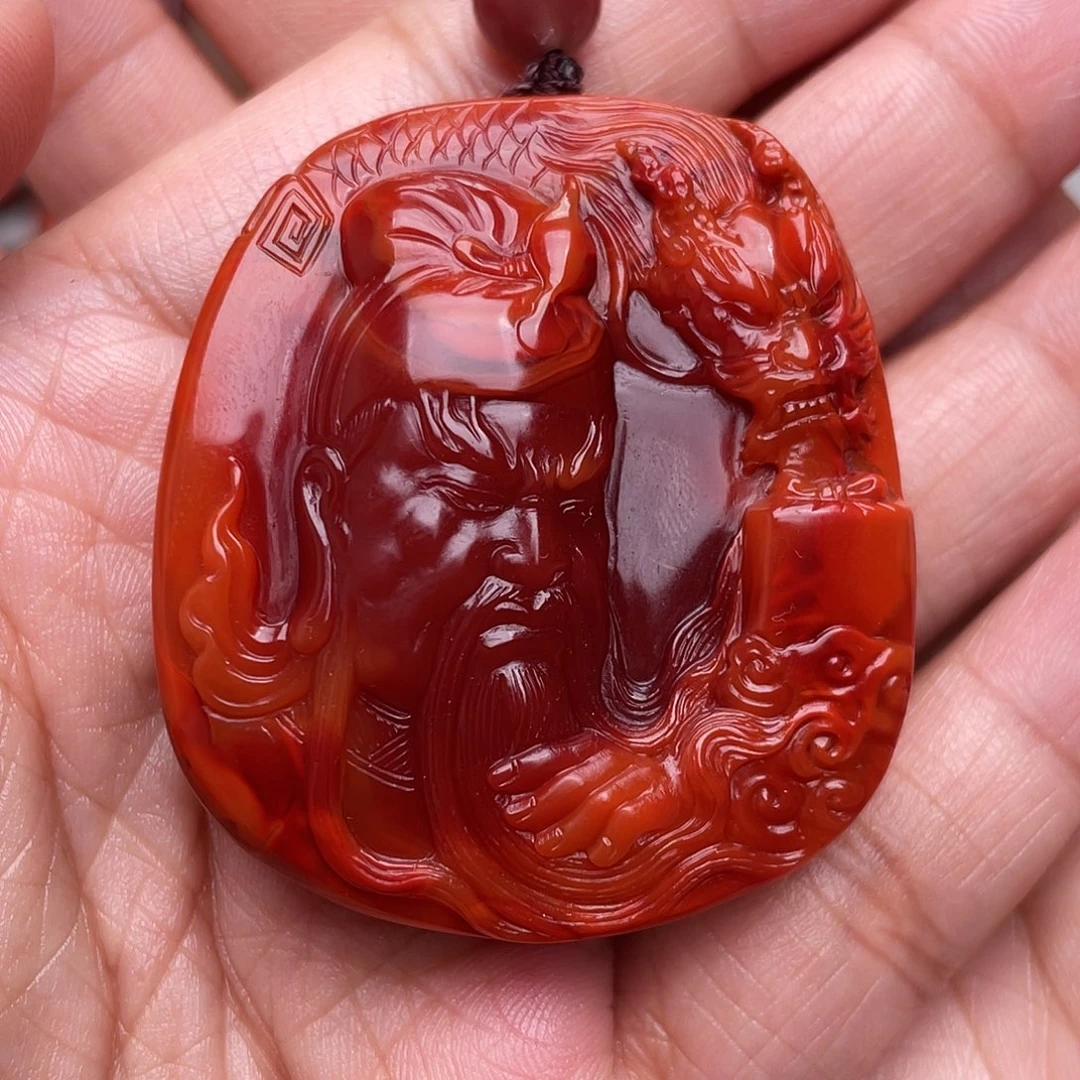 南红玛瑙吊坠未镶嵌