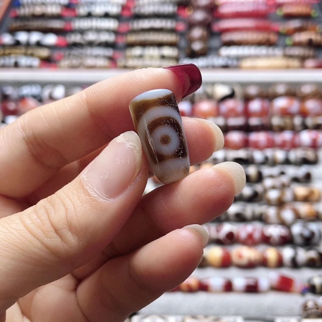 玛瑙/玉髓颈饰未镶嵌全****宇