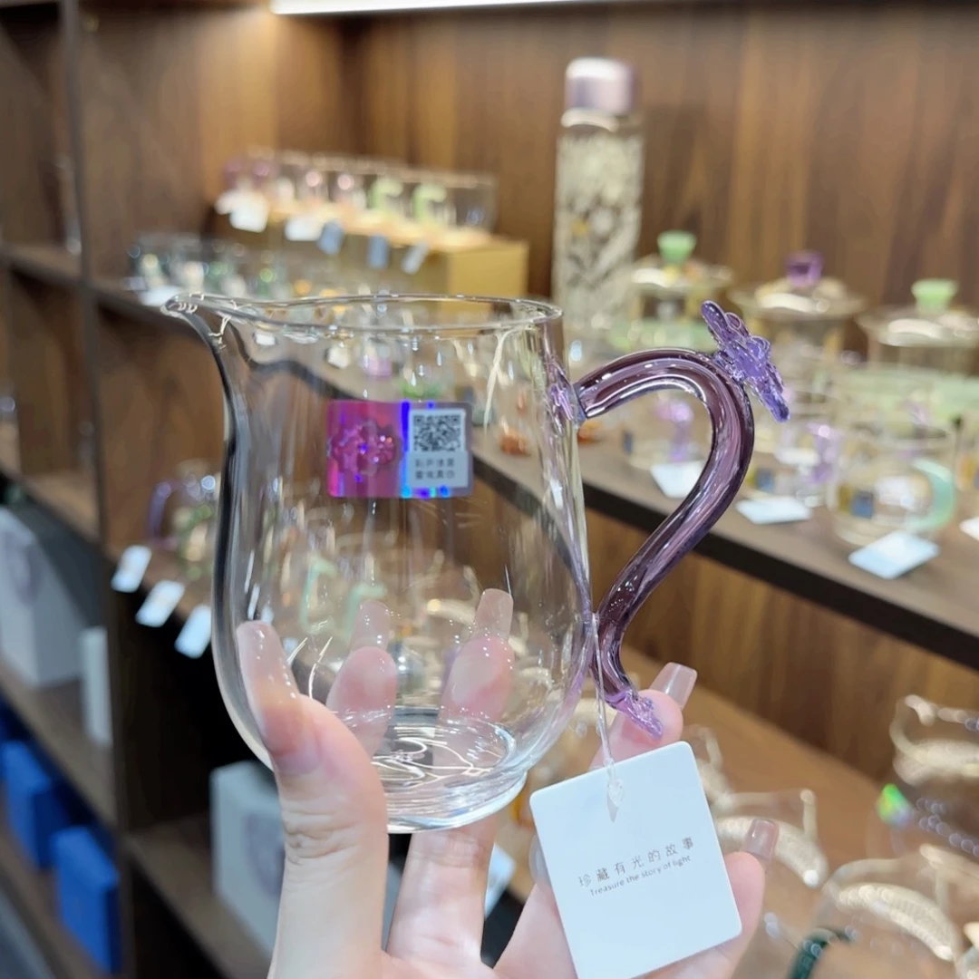 禾器棠瑞浅紫色。。。