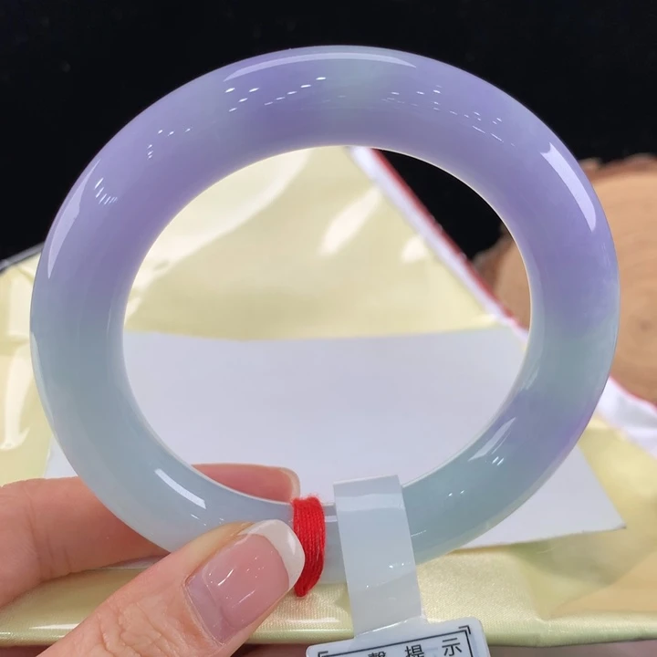 翡翠手镯未镶嵌111-3795