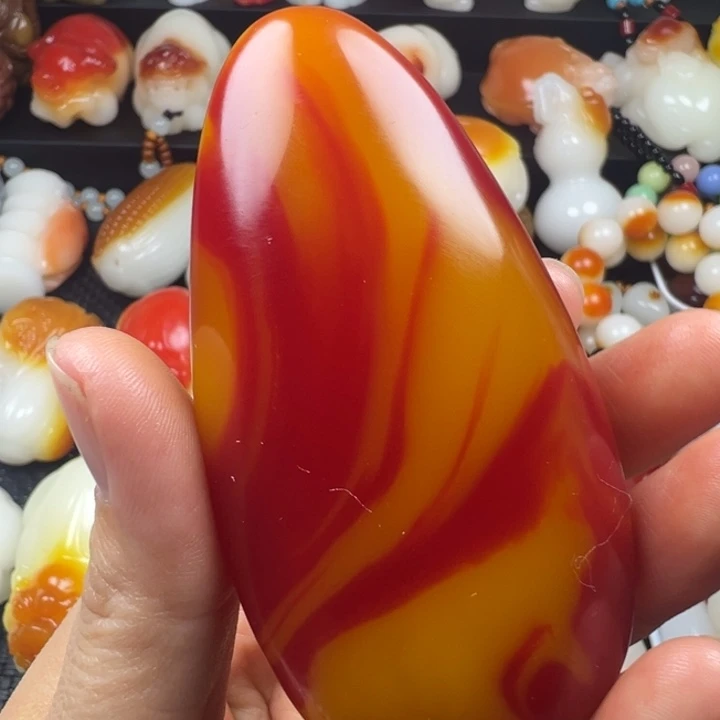 新疆戈壁五彩石金丝