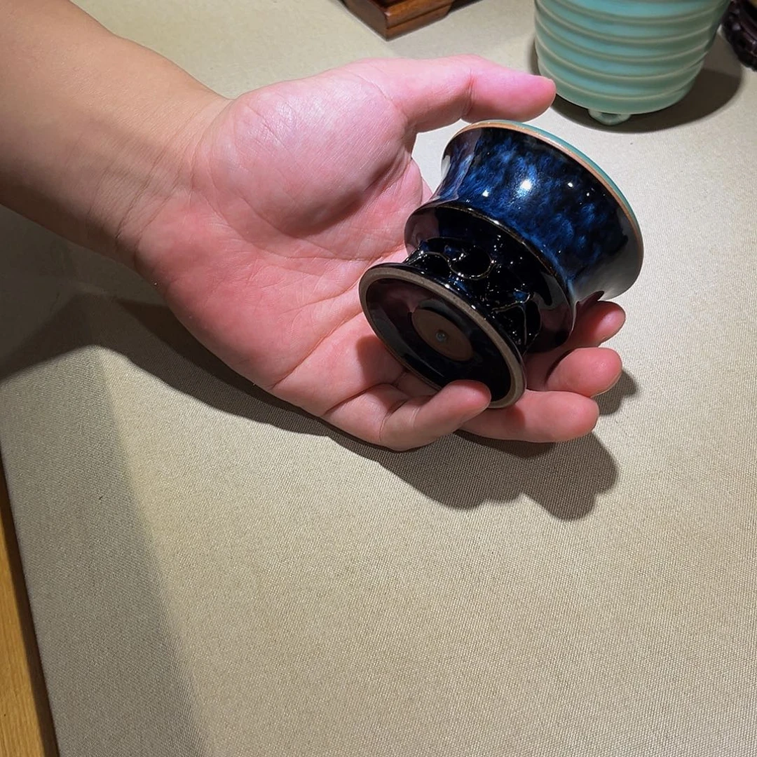 全手黄柯杯太湖石