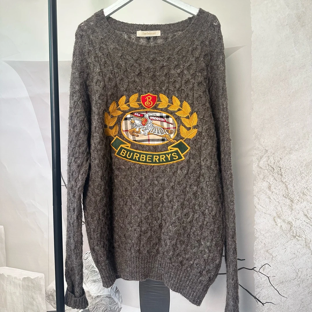 95新 BURBERRY/博柏利 葡萄籽奢潮/战马针织毛衣/2码