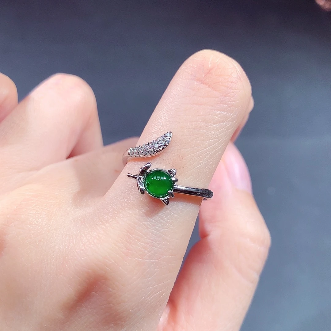 未镶嵌戒指翡翠翡翠