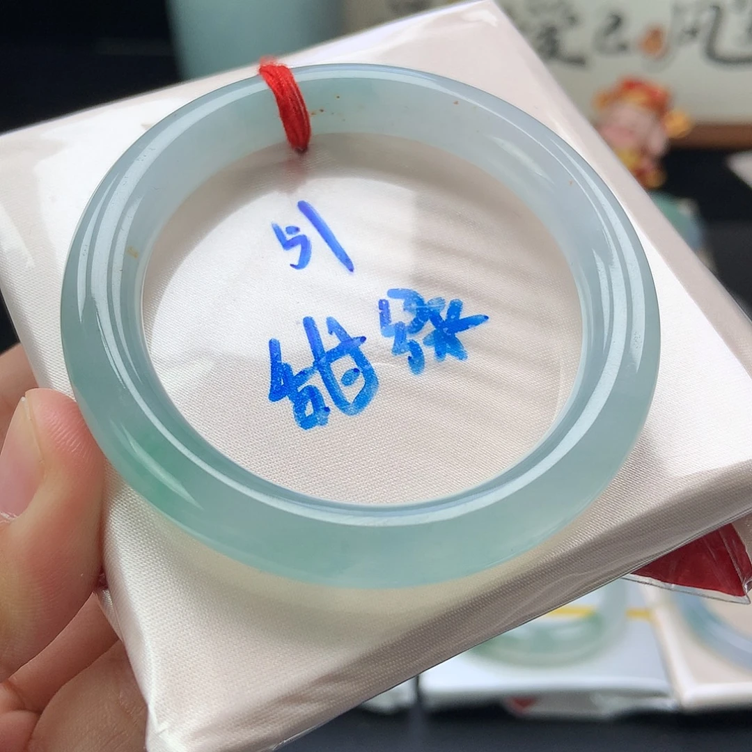 翡翠未镶嵌手镯63号