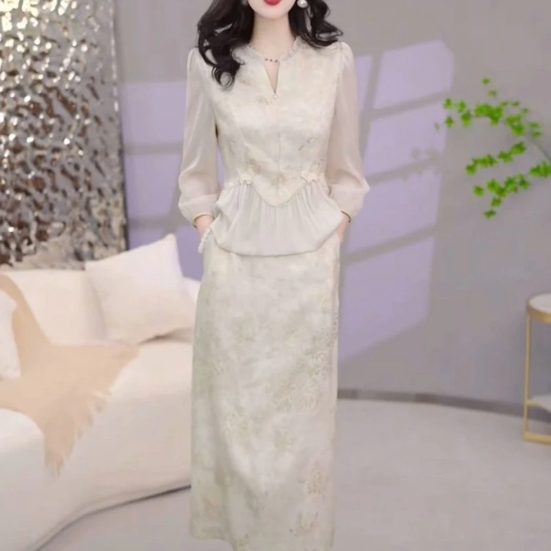 高档纯色珠光缎两件套装裙2025夏季新款洋气修身新中式上衣半身裙