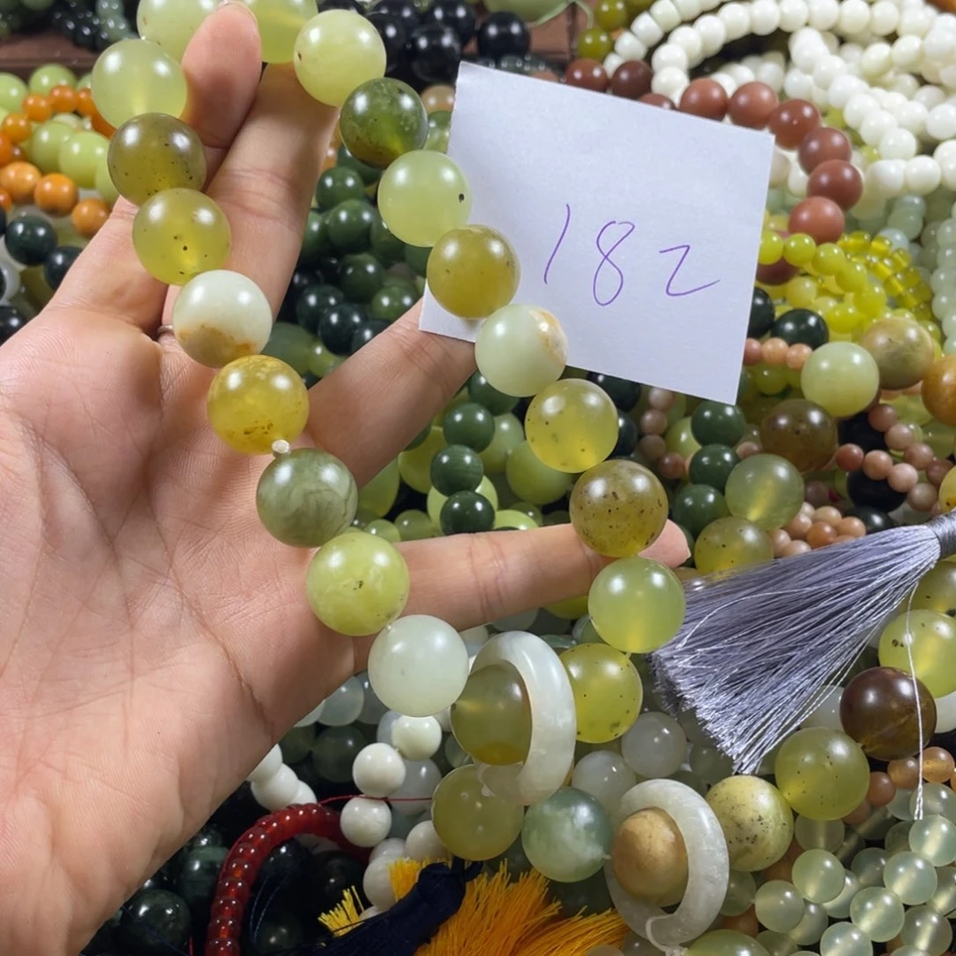 果***娜未镶嵌蛇纹石玉手链