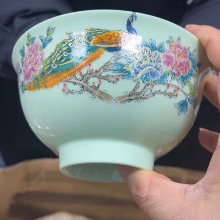 景德镇瓷器博物陈列中心是我国