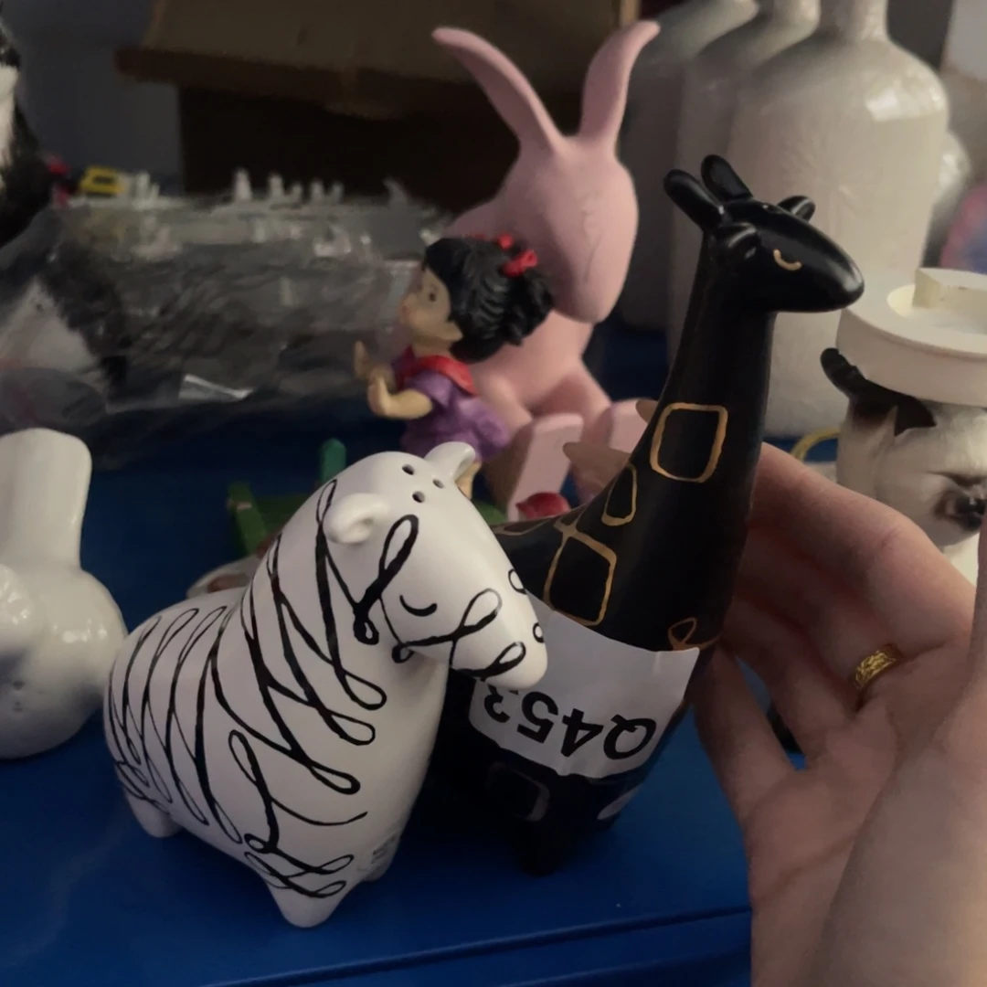 有机玻璃摆件等各种工具的使用