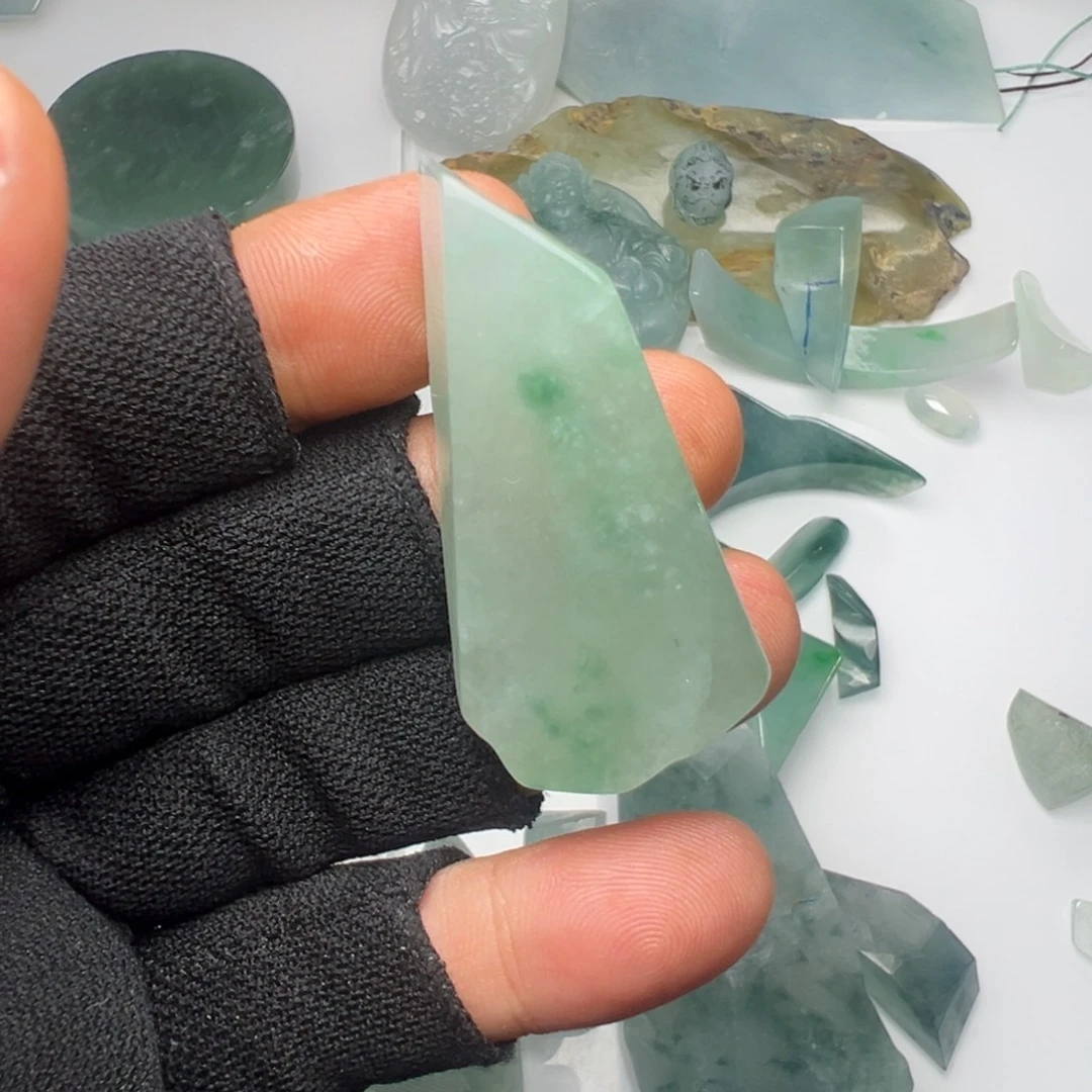 定制翡翠未镶嵌不包工