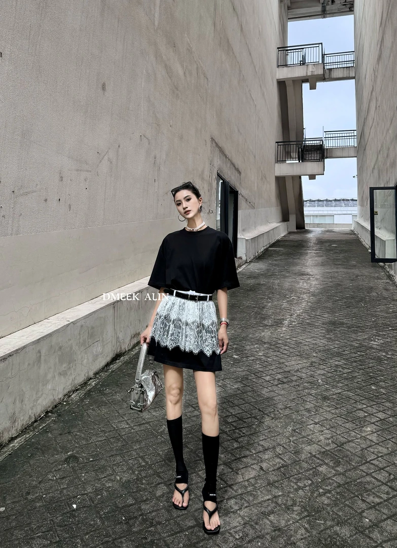 【DMEEK ALIN 依然初见】小众设计夏季时尚蕾丝T恤